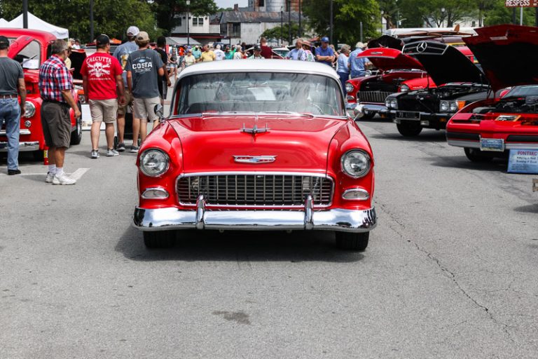 50th year of vintage cars in Washington